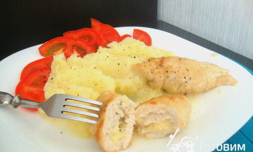 Рецепт куриных зраз с сыром в сырном соусе