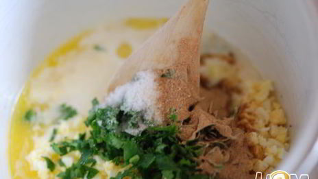 мясные зразы с сыром и яйцом