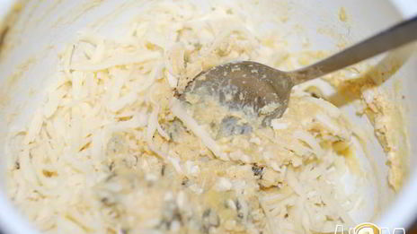 мясные зразы с сыром и яйцом