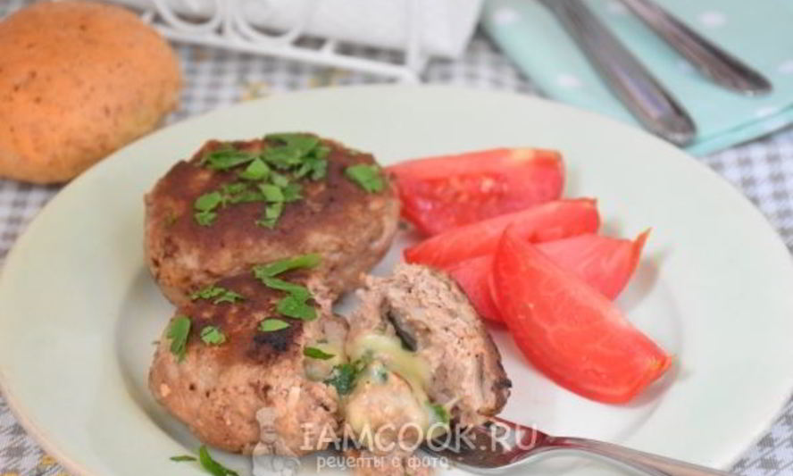 Рецепт мясных зраз с сыром