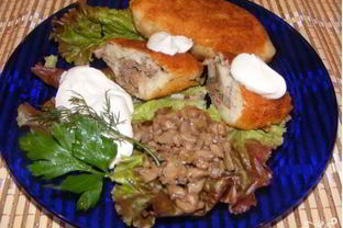 Зразы из фарша с грибами