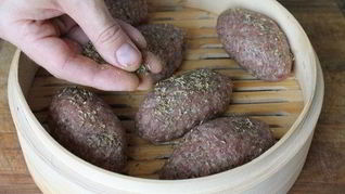 Зразы из говядины с сыром