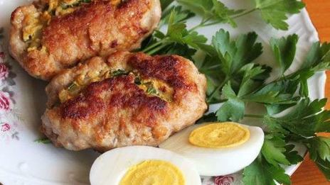 зразы из свинины с яйцом
