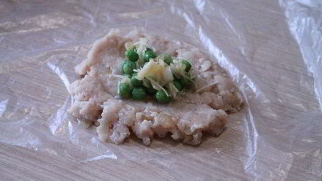 зразы щучьи с зеленым горошком