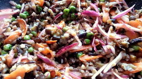 гречка с баклажаном и морковкой