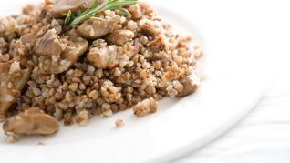 Гречка с белыми грибами