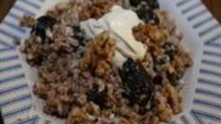 Гречка с черносливом и грецкими орехами