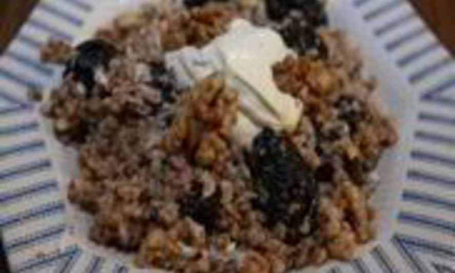 Рецепт гречки с черносливом и грецкими орехами