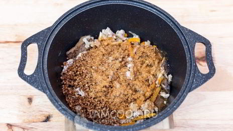 гречка с фаршем и грибами