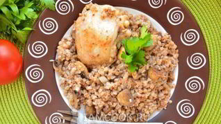 Гречка с курицей и грибами