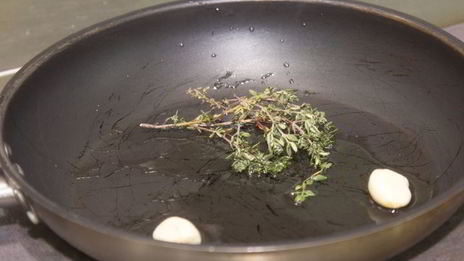 гречка с луком и вешенками