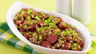 Гречка с сосисками и грибами