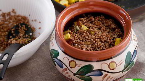 гречневая каша с овощами и сыром