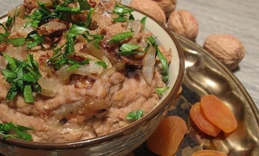 Рецепт каши из чечевицы с луком и корнем петрушки