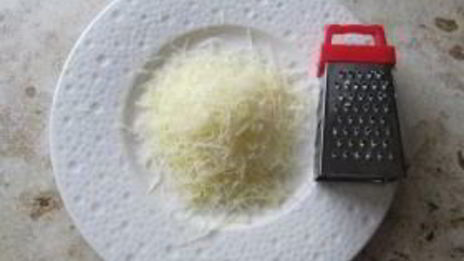 каша злаковая с яйцом и беконом