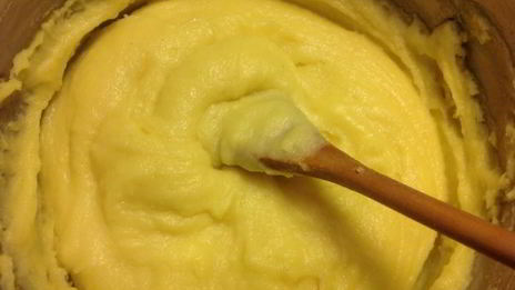 полента, запеченная с помидорами