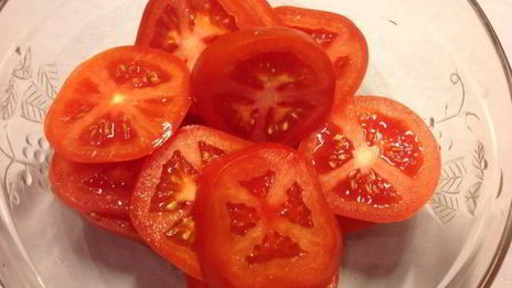 полента, запеченная с помидорами