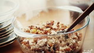 Кутья с яблоками