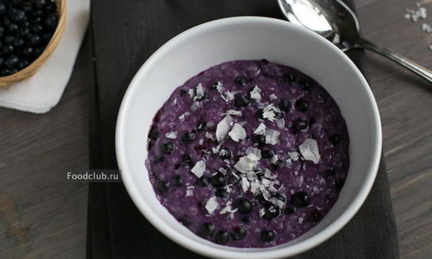 Рецепт овсяной каши с черникой