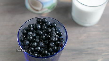 овсяная каша с черникой