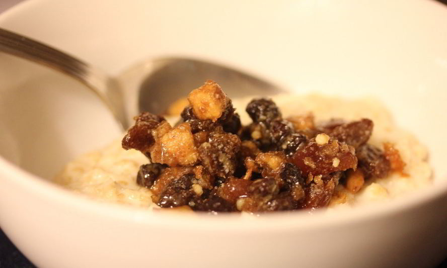 Рецепт овсяной каши с пряным яблочным конфитюром