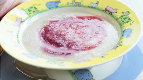 овсяная каша с виноградом