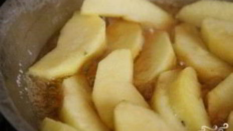 овсяная каша с жареными яблоками