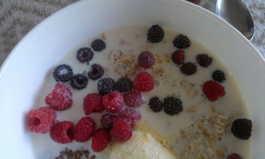 Рецепт овсянки с ягодами