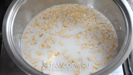 шоколадная овсяная каша с бананом