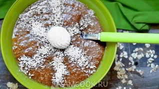 Веганская овсянка с кэробом