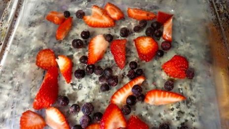 запеченная овсянка с ягодами