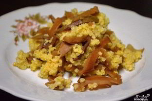 Пшенная каша с сухофруктами