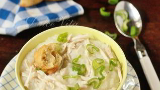 Китайская рисовая каша с курицей