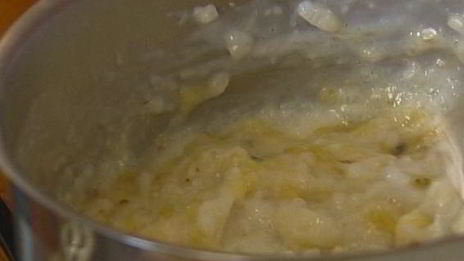 рисовая каша с бананами и мускатным орехом