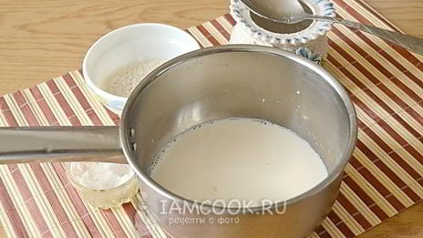 рисовая каша с яблоками