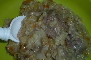 Ячневая каша на бараньей рульке