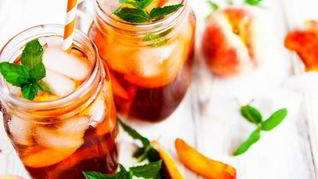 Фруктовый холодный чай