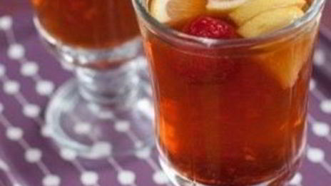 имбирный чай с клубникой