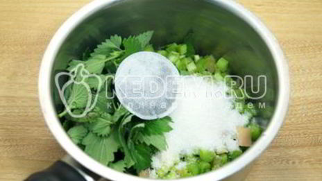 холодный чай с ревенем