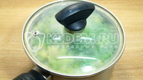 холодный чай с ревенем