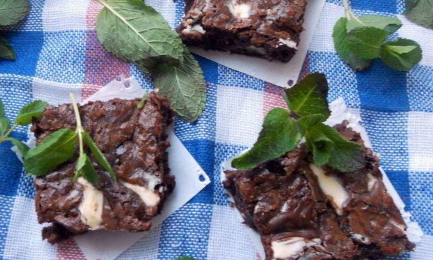 Рецепт мятного и чрезвычайно шоколадный брауни