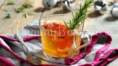 согревающий чай с грейпфрутом и розмарином