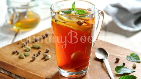 согревающий мятный чай с пряностями