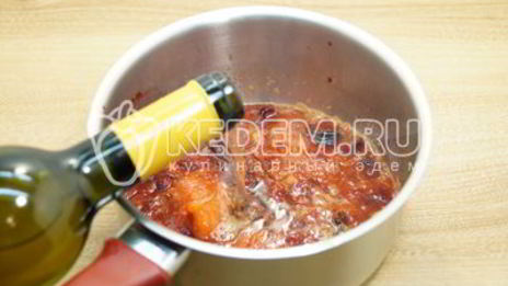 глинтвейн из белого вина с апельсином и клюквой