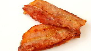 Карамелизованный бекон в кленовом сиропе