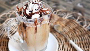 Холодный кофейный напиток фраппучино