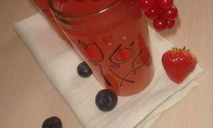 Рецепт домашнего клубничного киселя