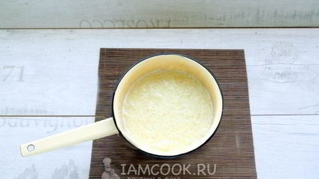 латте с чаем маття и белым шоколадом