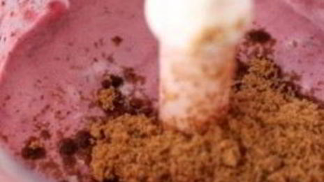 кокосовый коктейль с ягодами