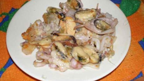 коктейль морской жареный с сыром